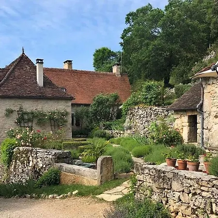 Villa Relaxen Bij Zwembad Met Zicht Over De Cele Vallei