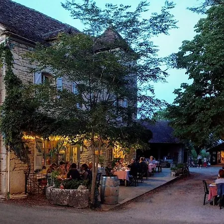 Relaxen Bij Zwembad Met Zicht Over De Cele Vallei Villa